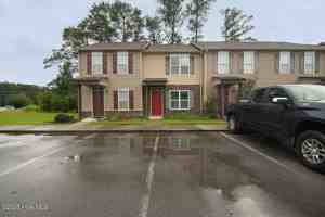featured image of 403 Sullivan Loop Rd