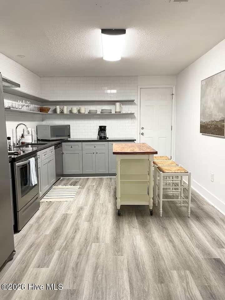 216 S 17th St #B - Photo 4 of 17