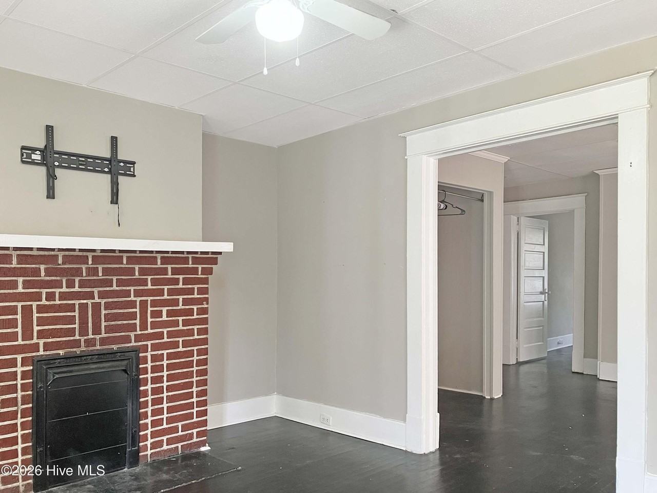 2409 Wrightsboro Rd - Photo 7 of 9