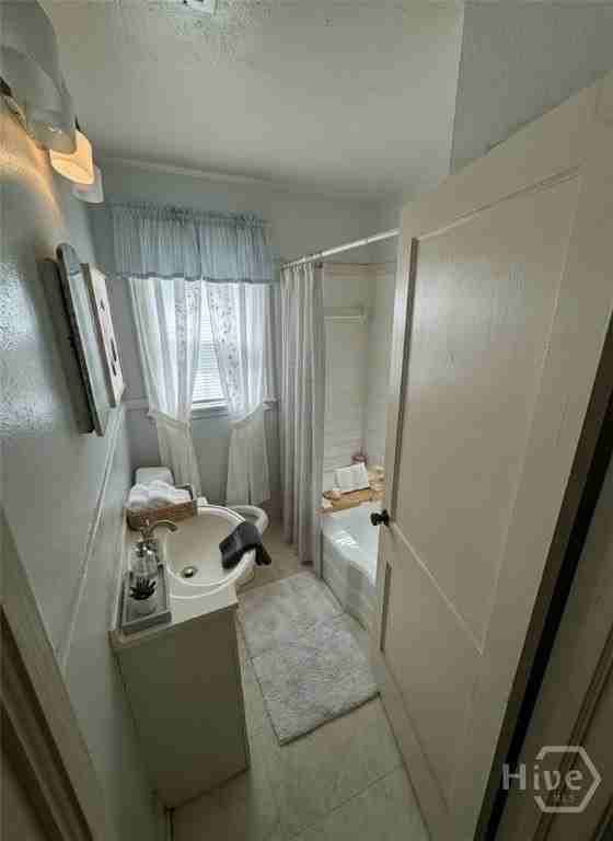 2033 California Ave - Photo 5 of 5