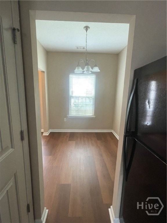 64 Cypress Ln - Photo 3 of 12