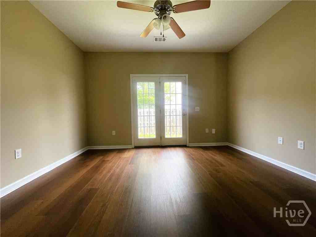 64 Cypress Ln - Photo 5 of 12