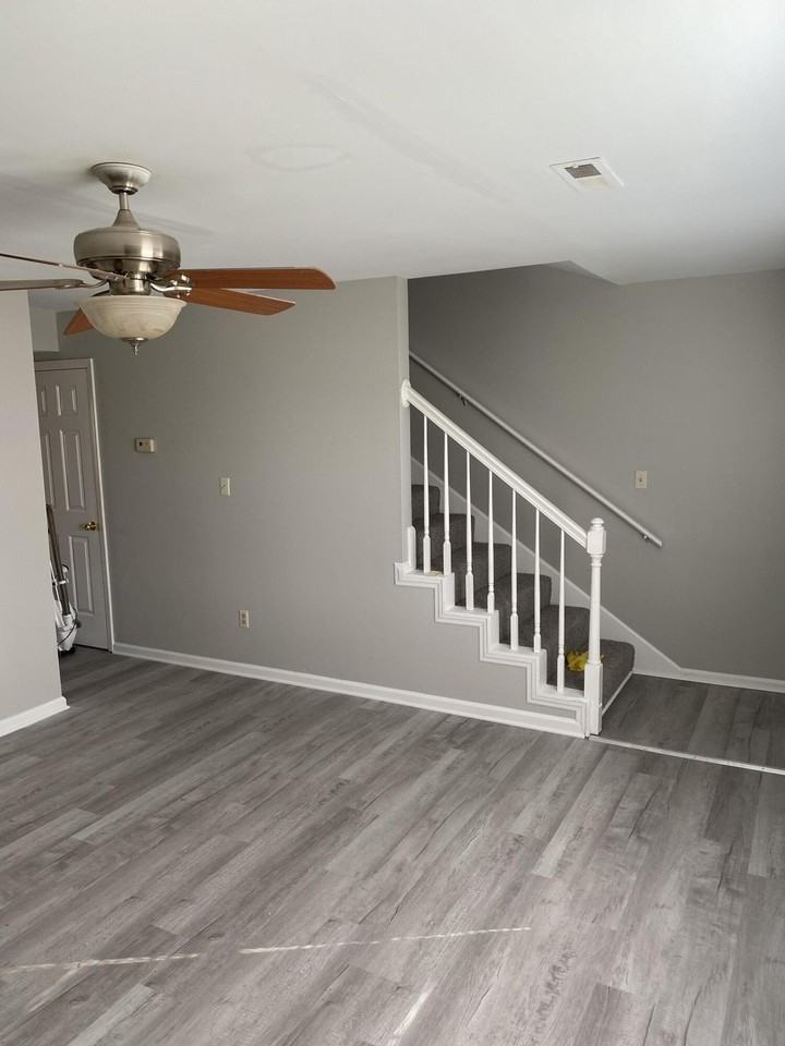 213 Mary Rose Ln - Photo 2 of 16