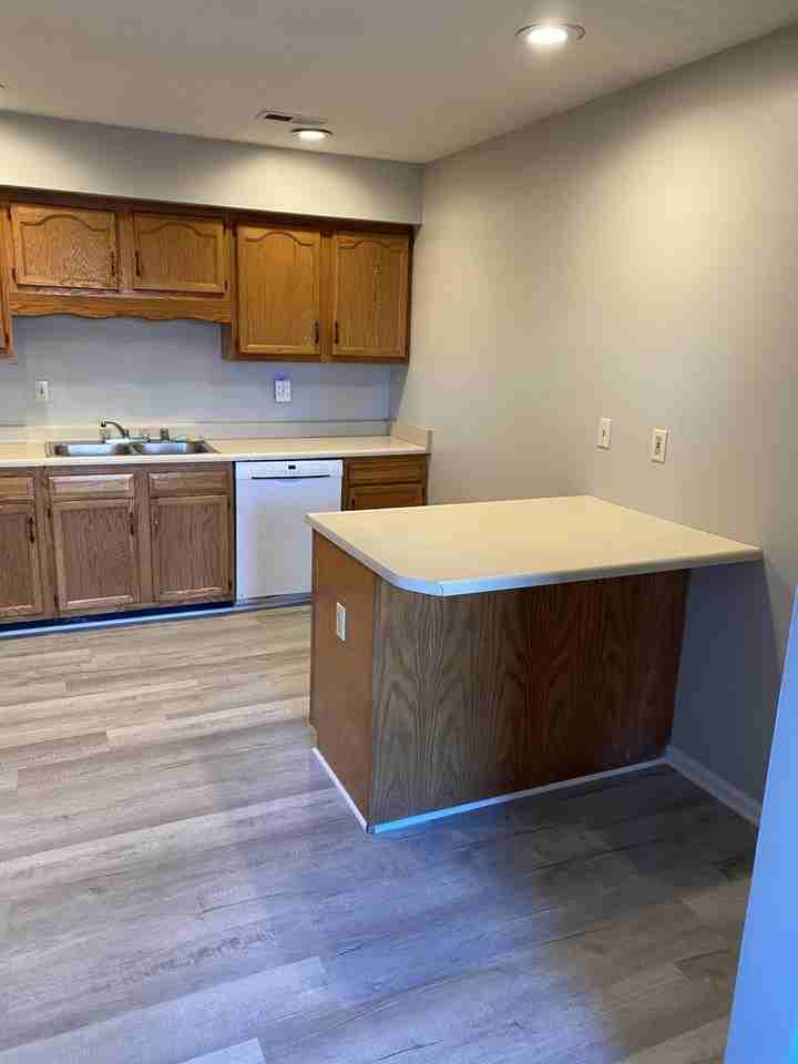 213 Mary Rose Ln - Photo 5 of 16