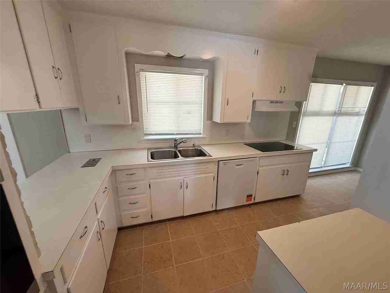 713 Sweeten Creek Rd - Photo 6 of 23