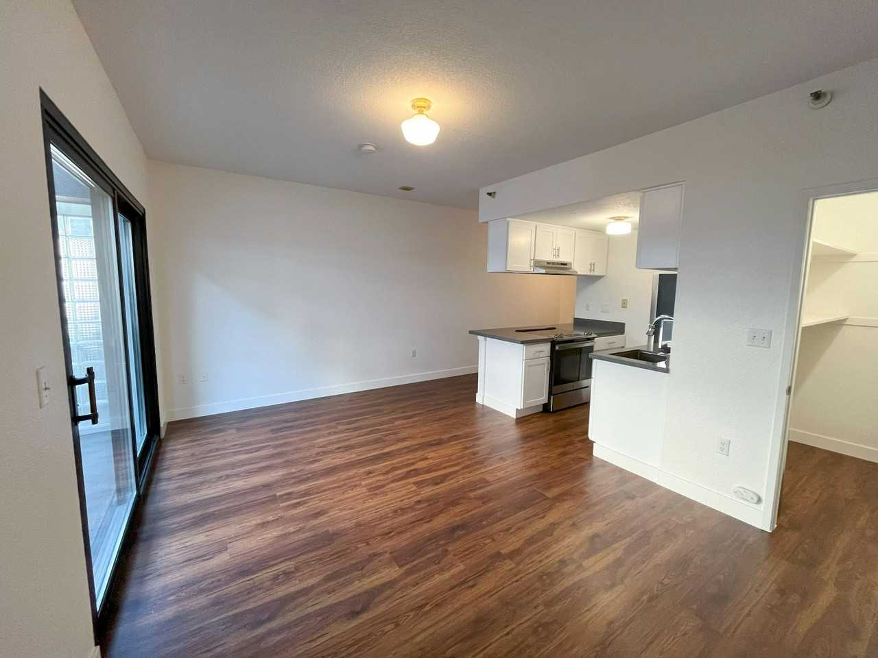 201 Harrison Street, Unit 212 - Photo 6 of 25