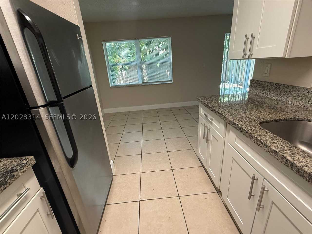 2216 Nw 59th Way #63A - Photo 4 of 25