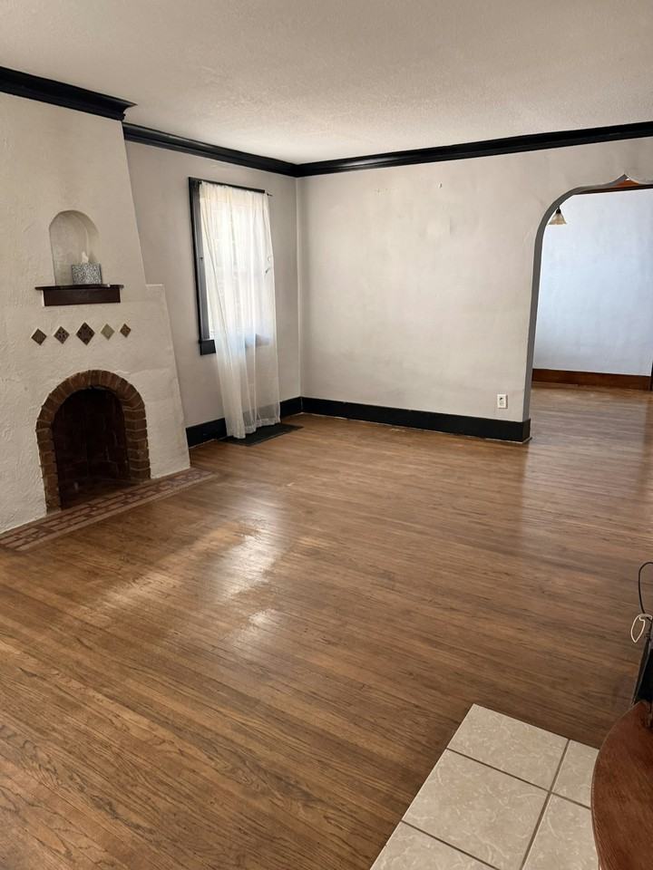 1653 West Forest Avenue, Unit 1655 - Photo 7 of 15
