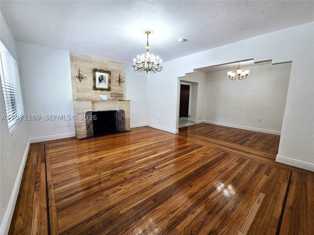 1855 Sw 16th Ter - Photo 3 of 26