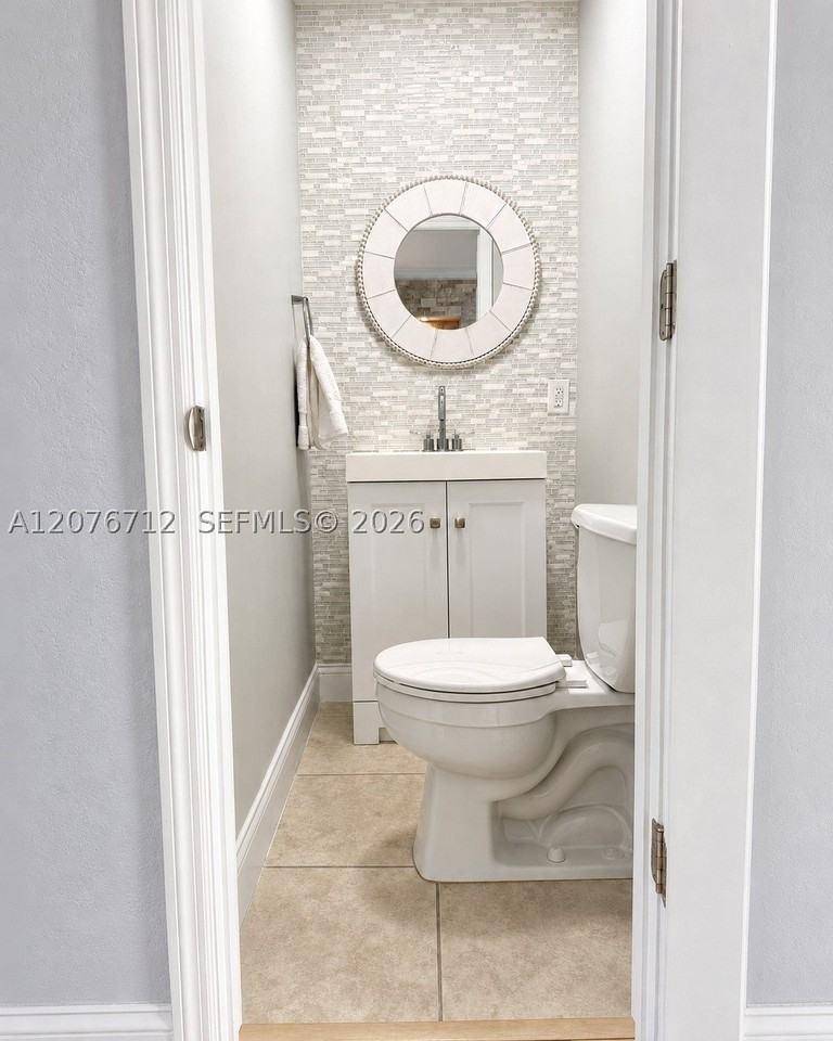 7429 Nw 182nd St - Photo 2 of 12