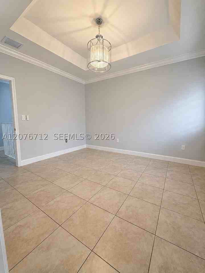 7429 Nw 182nd St - Photo 7 of 12