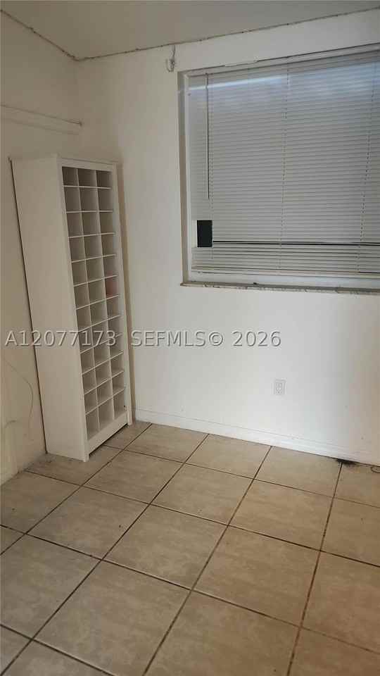 11285 Sw 43rd St - Photo 6 of 19