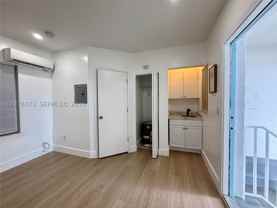 427 Ne 62nd St #5 - Photo 1 of 1