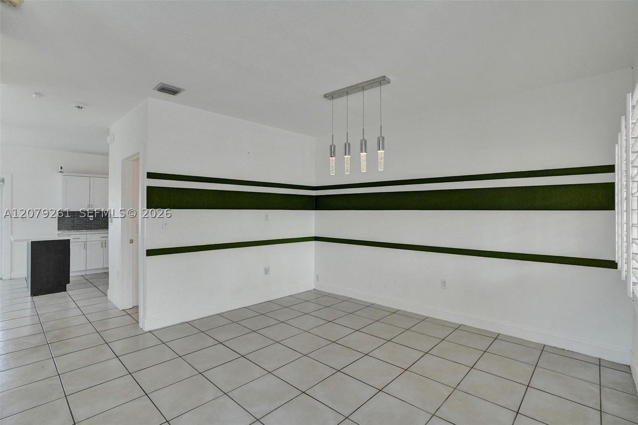 12232 Sw 148th Ter #12232 - Photo 6 of 46