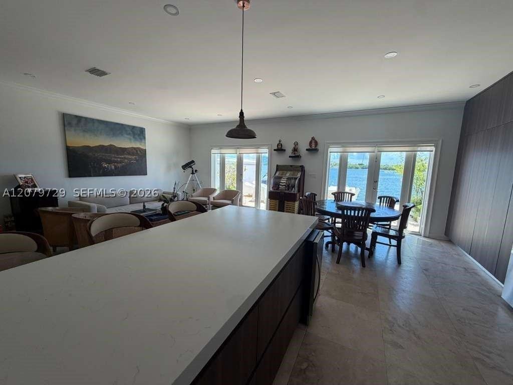 8031 Ne Bayshore Ct #8031 - Photo 6 of 25