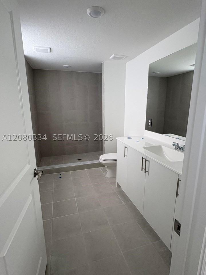 12450 Sw 248th St #5 - Photo 6 of 9