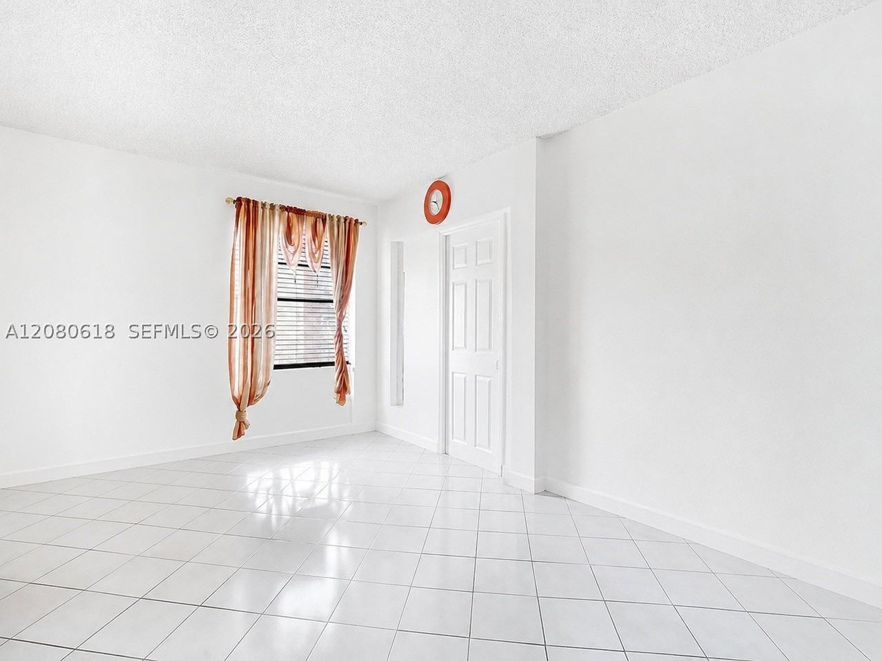 1850 W 56th St #2305 - Photo 7 of 11