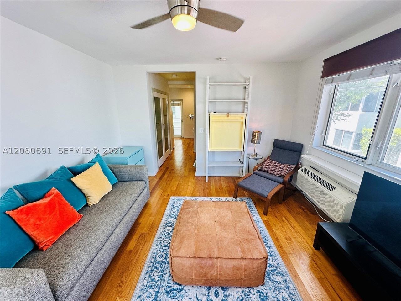 745 13th St #17 - Photo 5 of 19