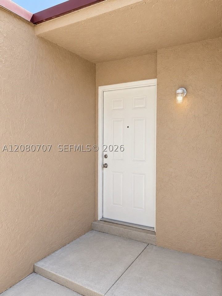 20108 Sw 123rd Dr #20108 - Photo 2 of 21