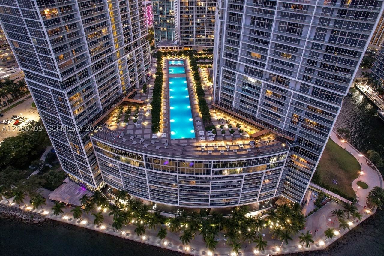465 Brickell Ave - Photo 6 of 50