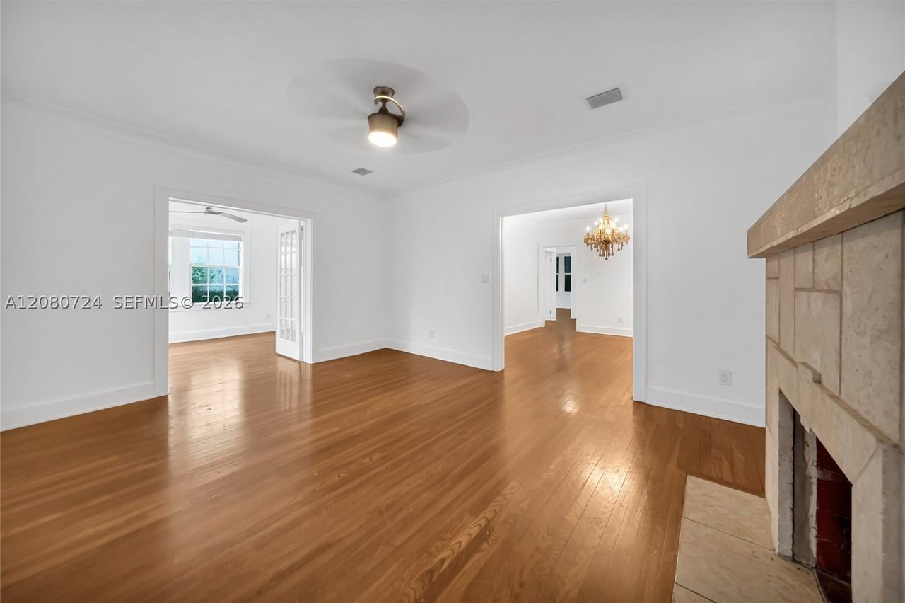 1114 Milan Ave - Photo 7 of 41