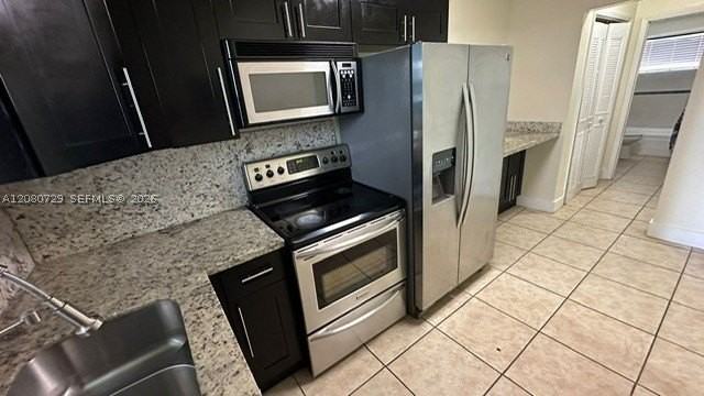 380 E 35th St #9 - Photo 4 of 18