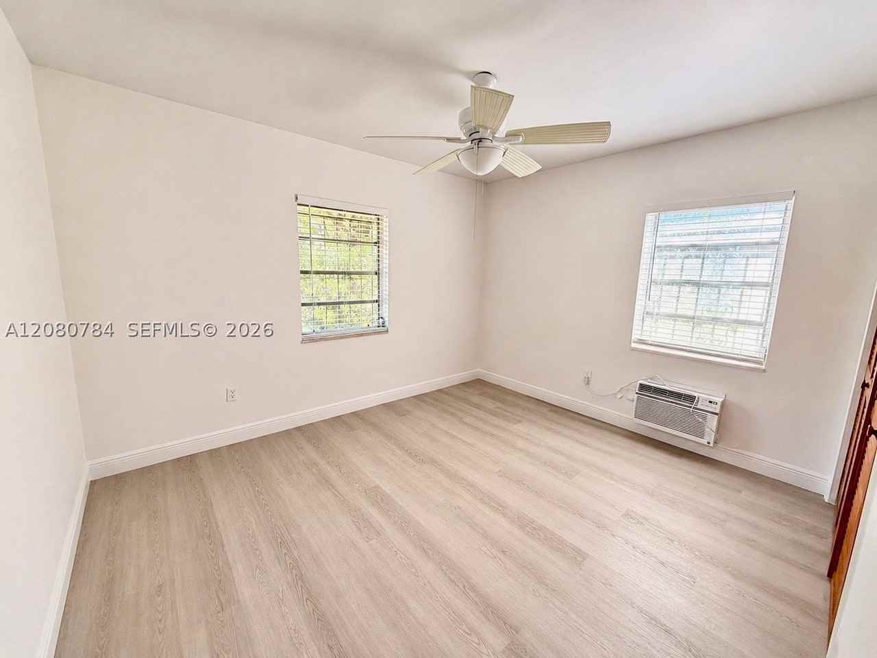 3790 Sw 27th St #3790 - Photo 7 of 17