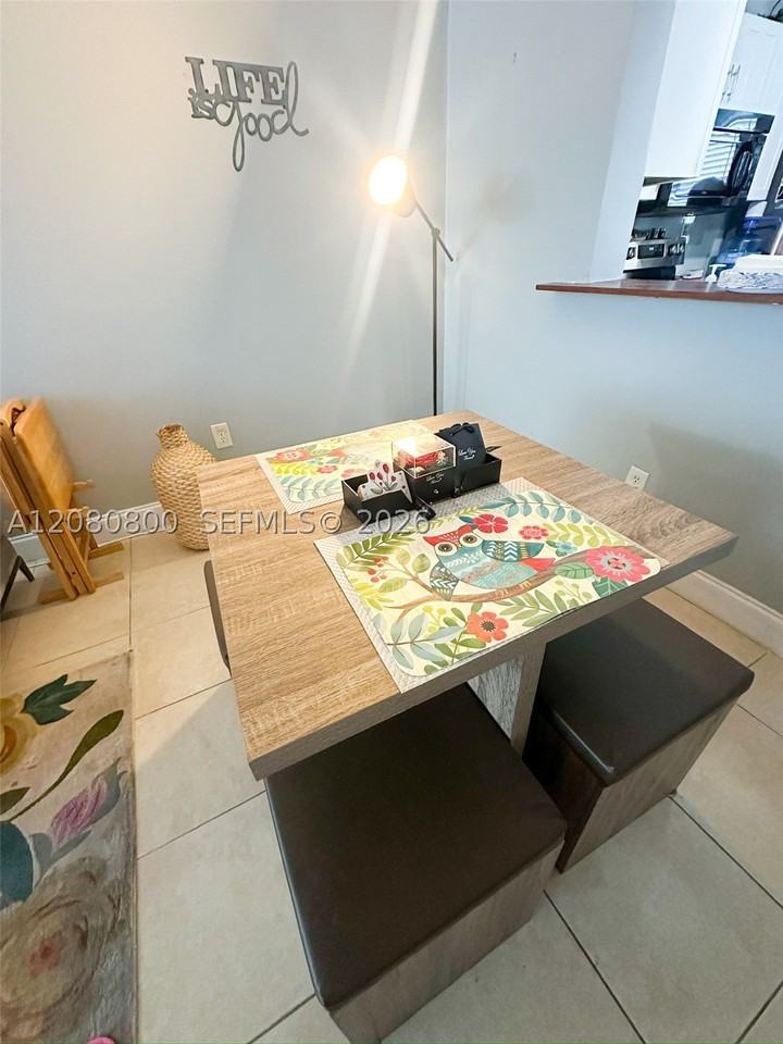 2860 Somerset Dr #400K - Photo 5 of 24