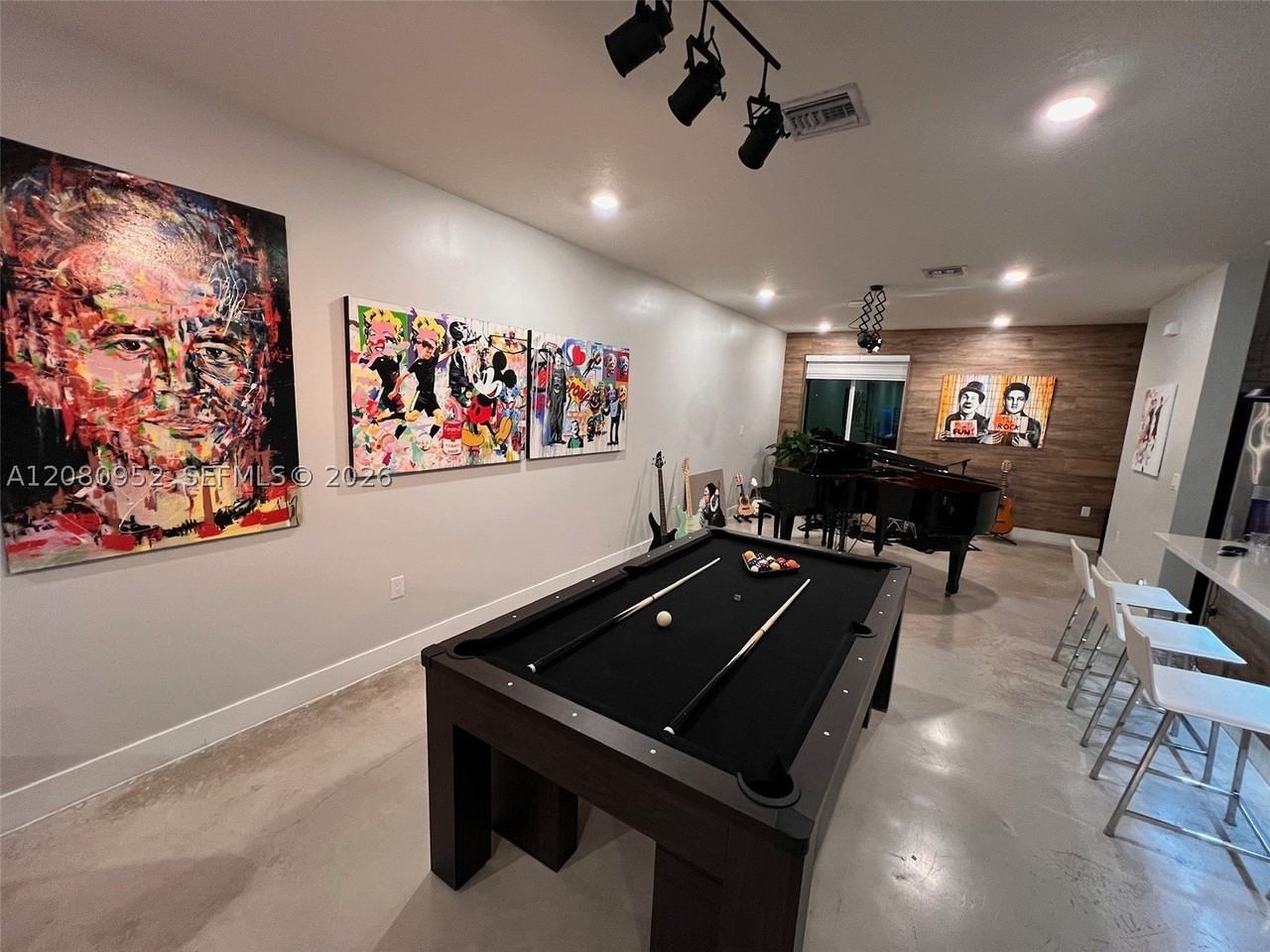 10448 Nw 67th St #10448 - Photo 2 of 9