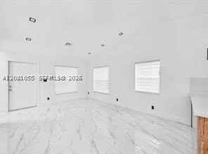1230 Ne 1st Ave - Photo 5 of 10