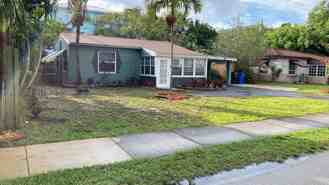 711 Sw 9th Ave - Photo 1 of 1