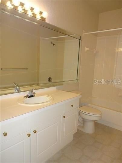 5134 Northridge Rd #211 - Photo 6 of 11
