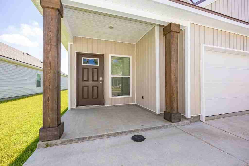 1020 Renova Drive - Photo 2 of 29