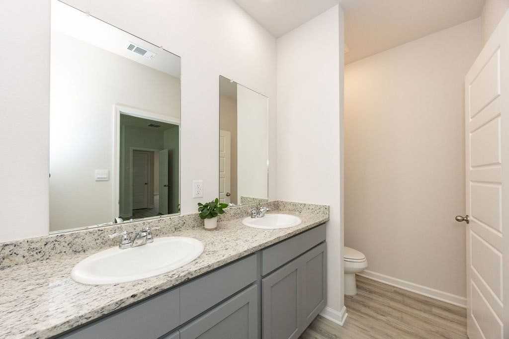 1020 Renova Drive - Photo 7 of 29