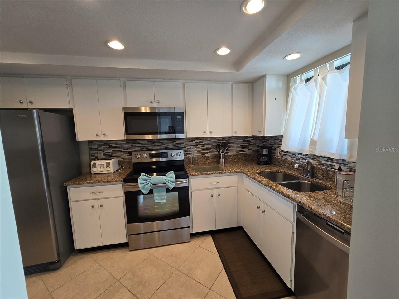 350 S Polk Dr #507 - Photo 6 of 42