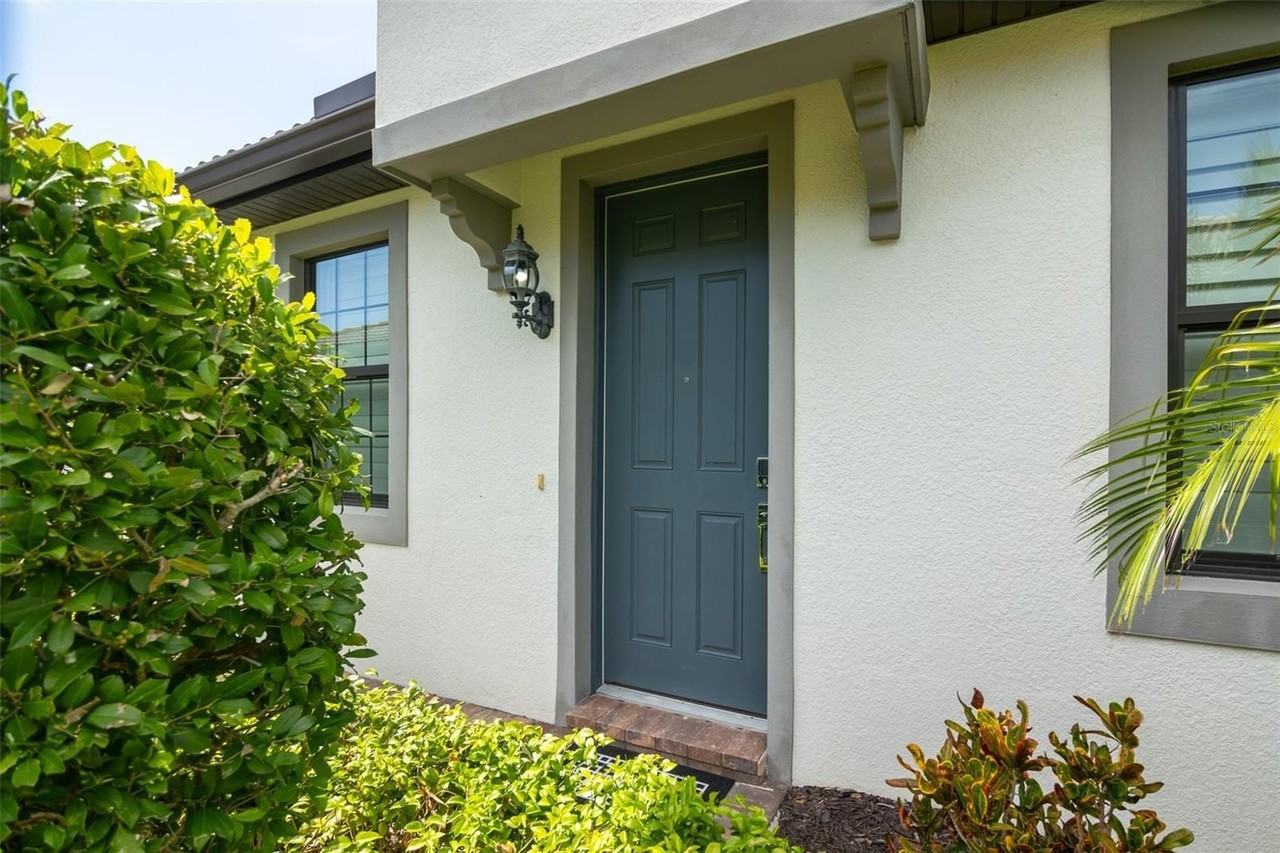 12294 Myrtle Bay Ct - Photo 5 of 50