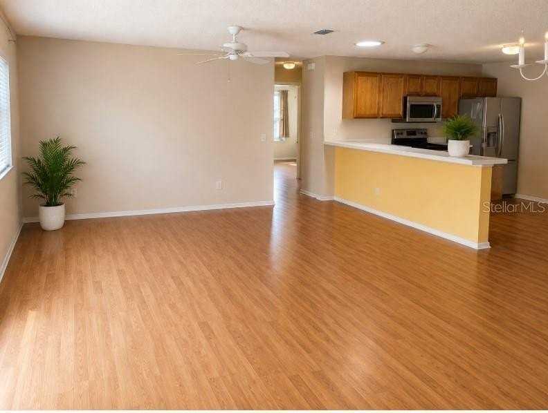 2340 Pickens Pl - Photo 4 of 7