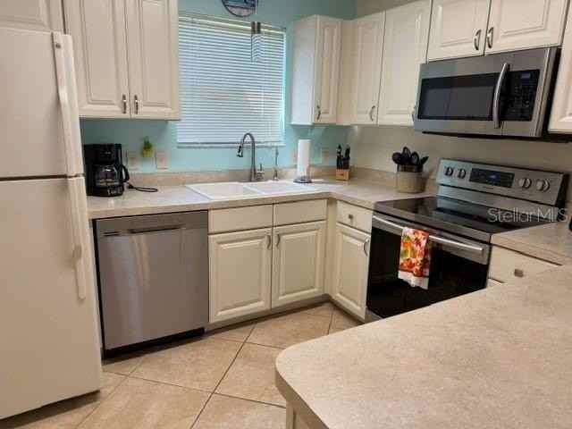 1413 Blueberry Way - Photo 6 of 20