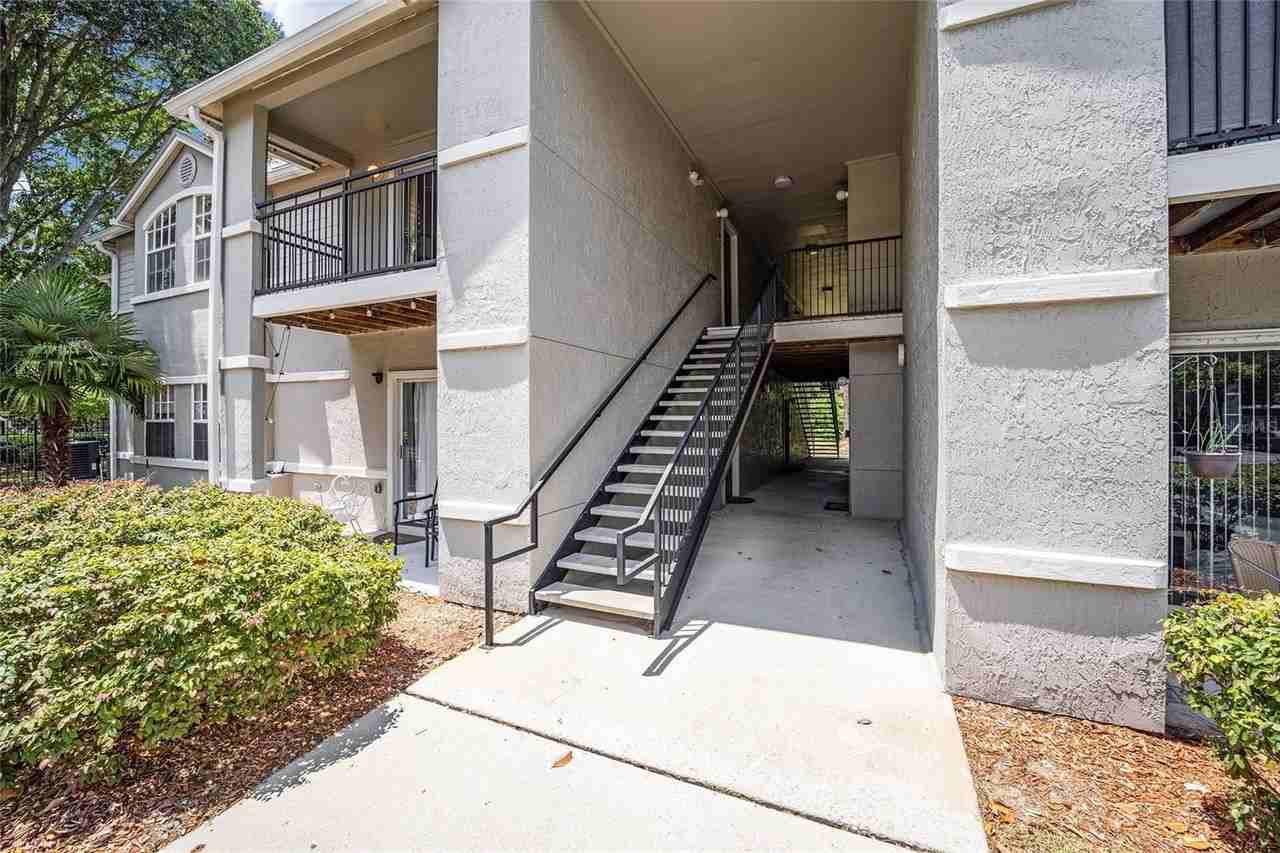 3705 Sw 27th St #221 - Photo 3 of 28