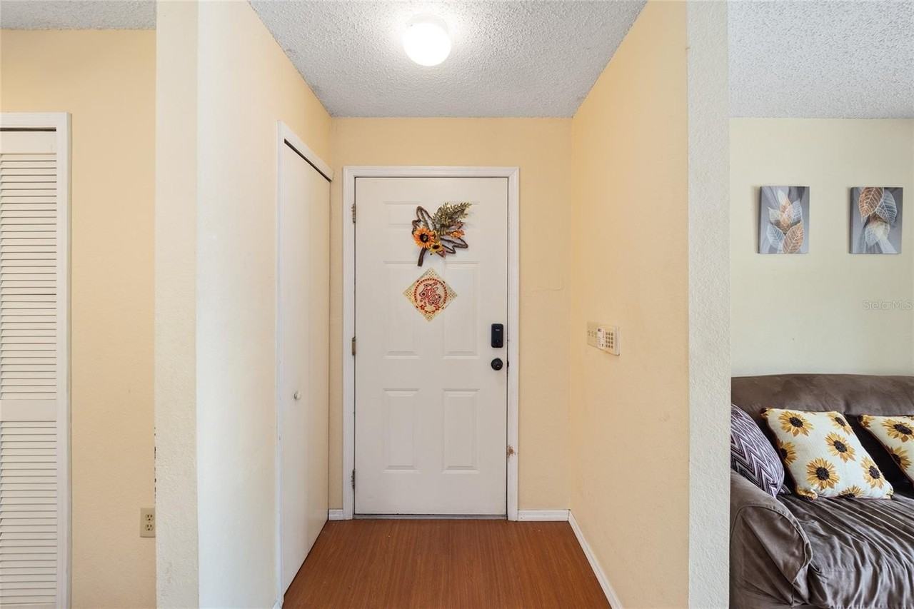 3705 Sw 27th St #221 - Photo 6 of 28