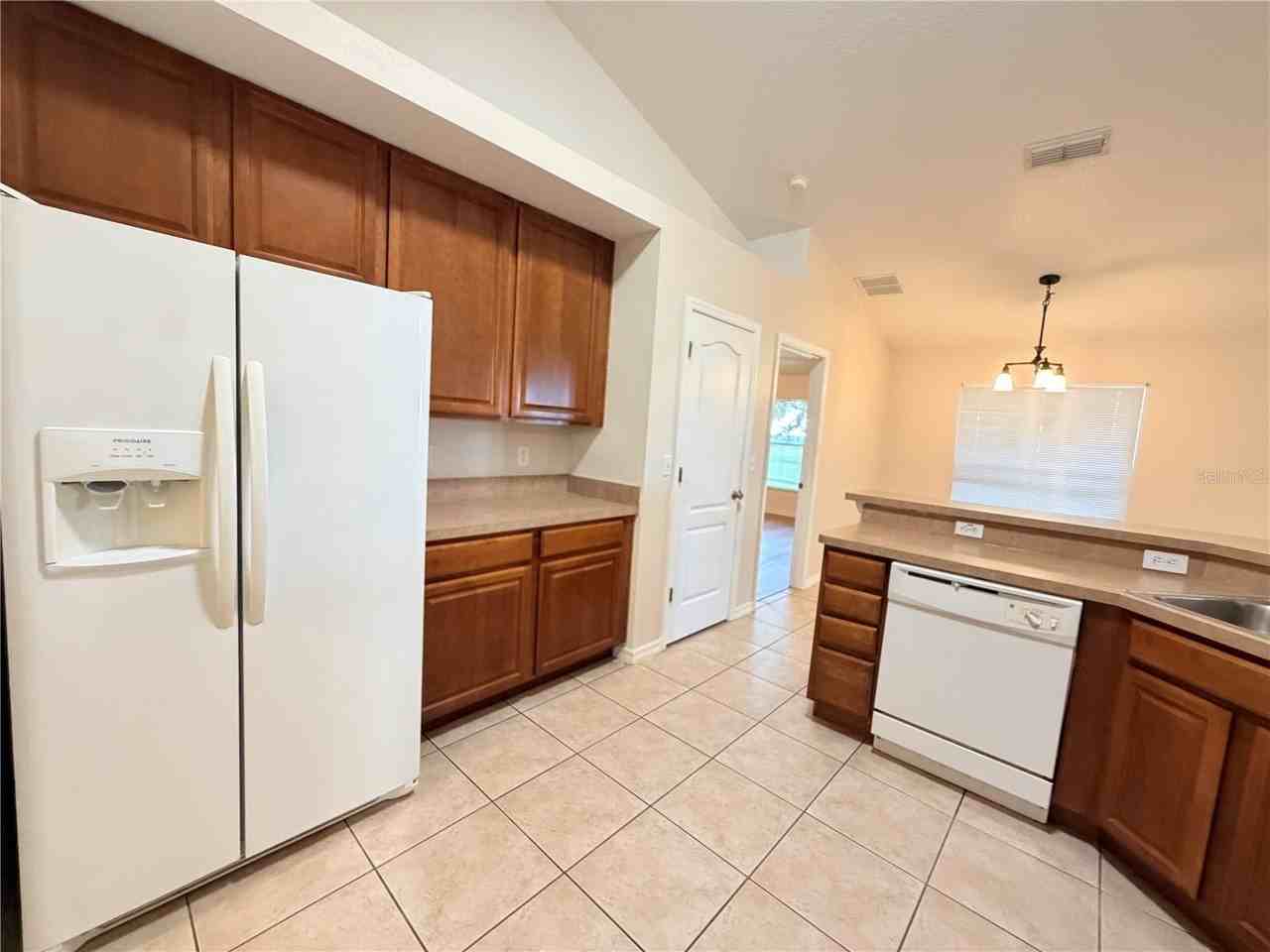 10438 Vista Pines Loop - Photo 3 of 27