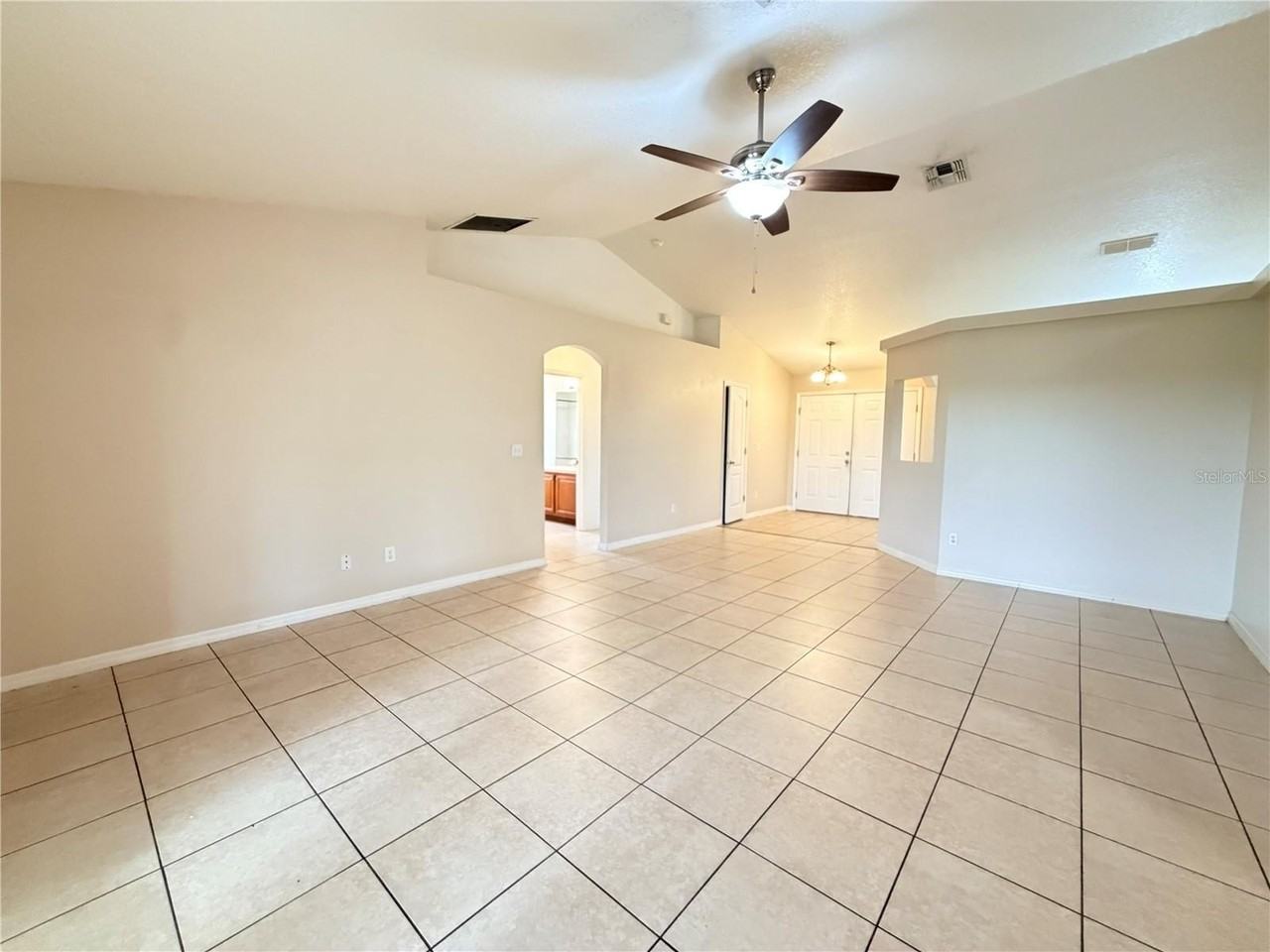 10438 Vista Pines Loop - Photo 7 of 27