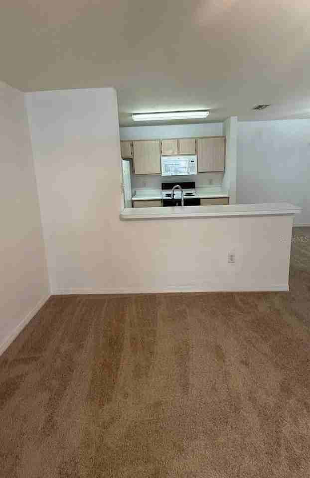 5459 Vineland Rd #4104 - Photo 3 of 15