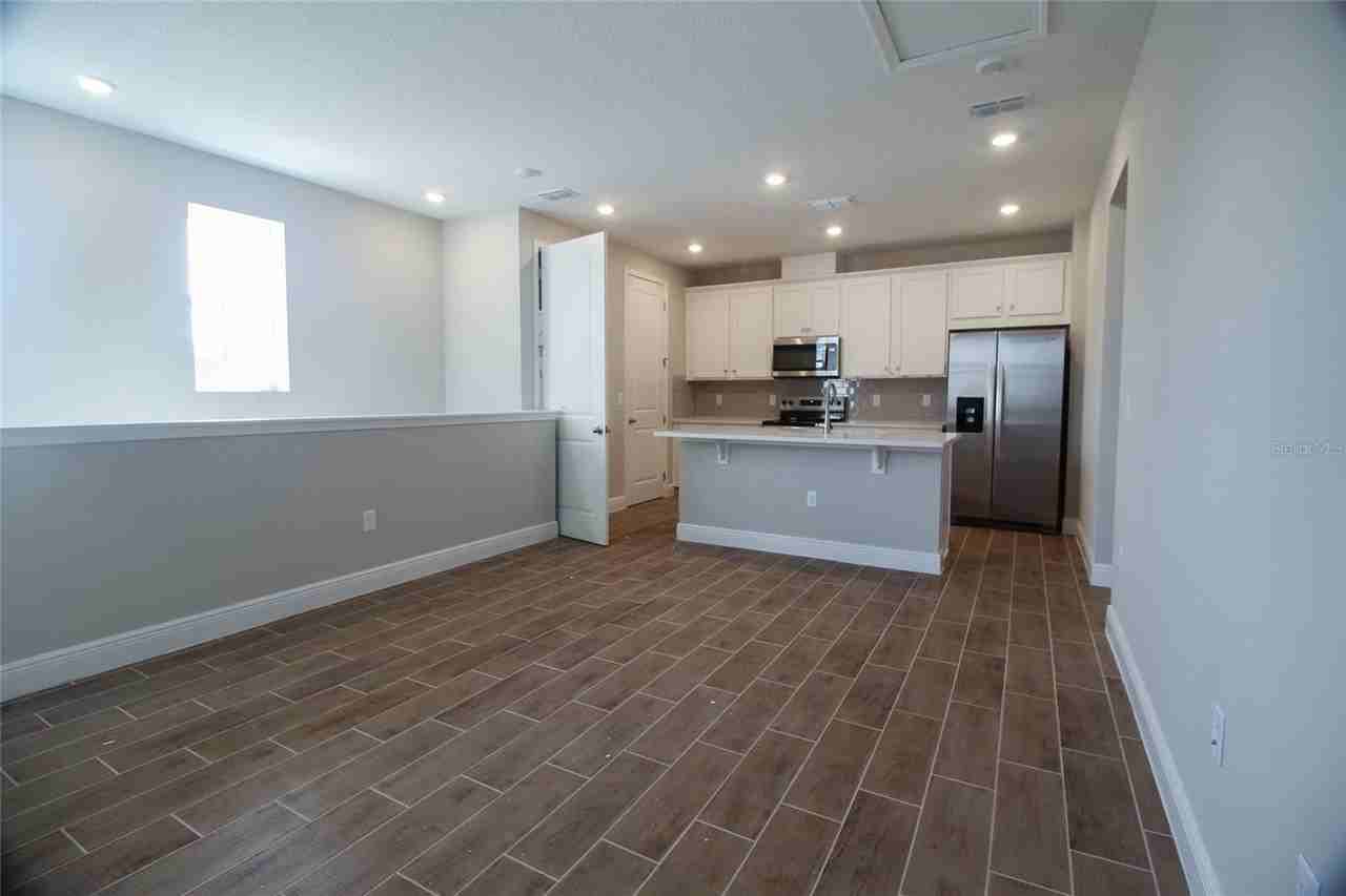 10159 HASSELMANN Alley - Photo 3 of 7