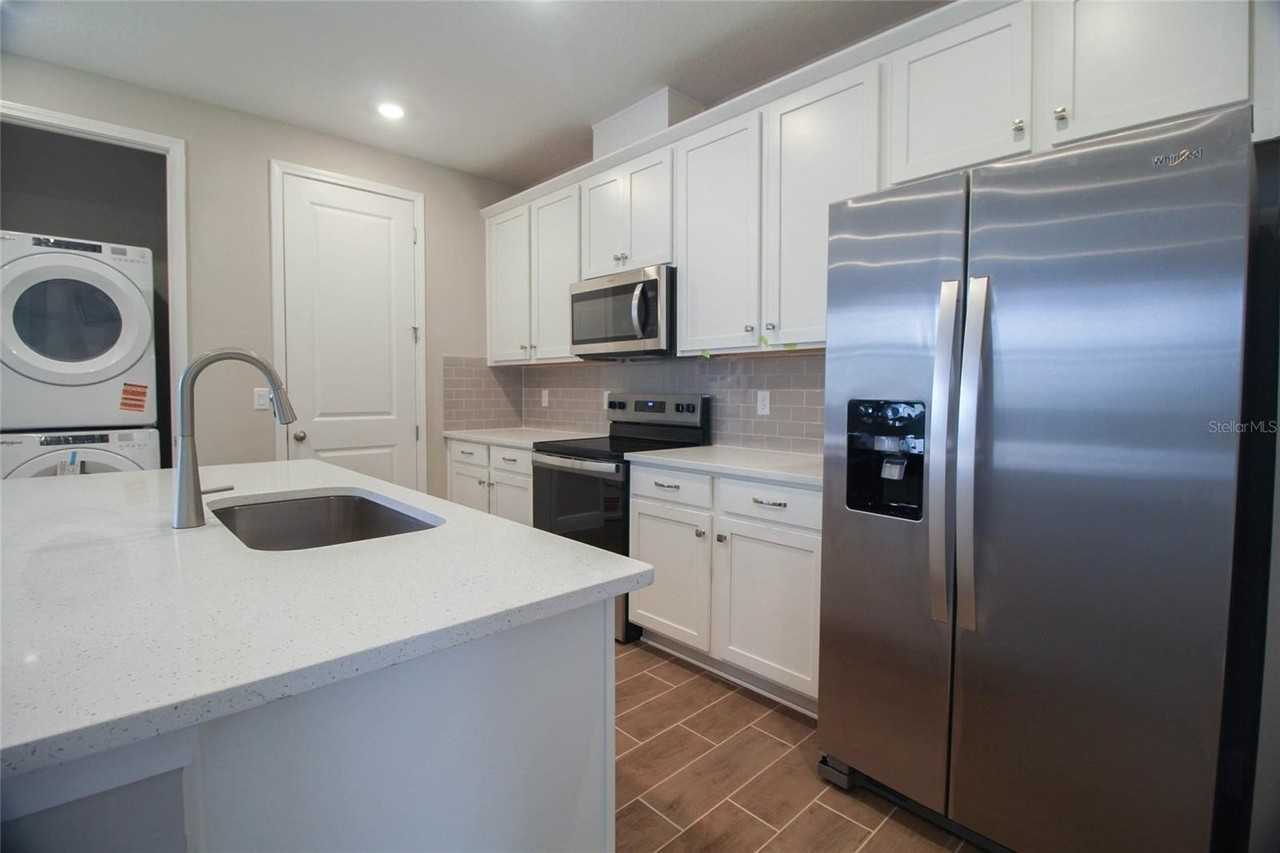10159 HASSELMANN Alley - Photo 6 of 7