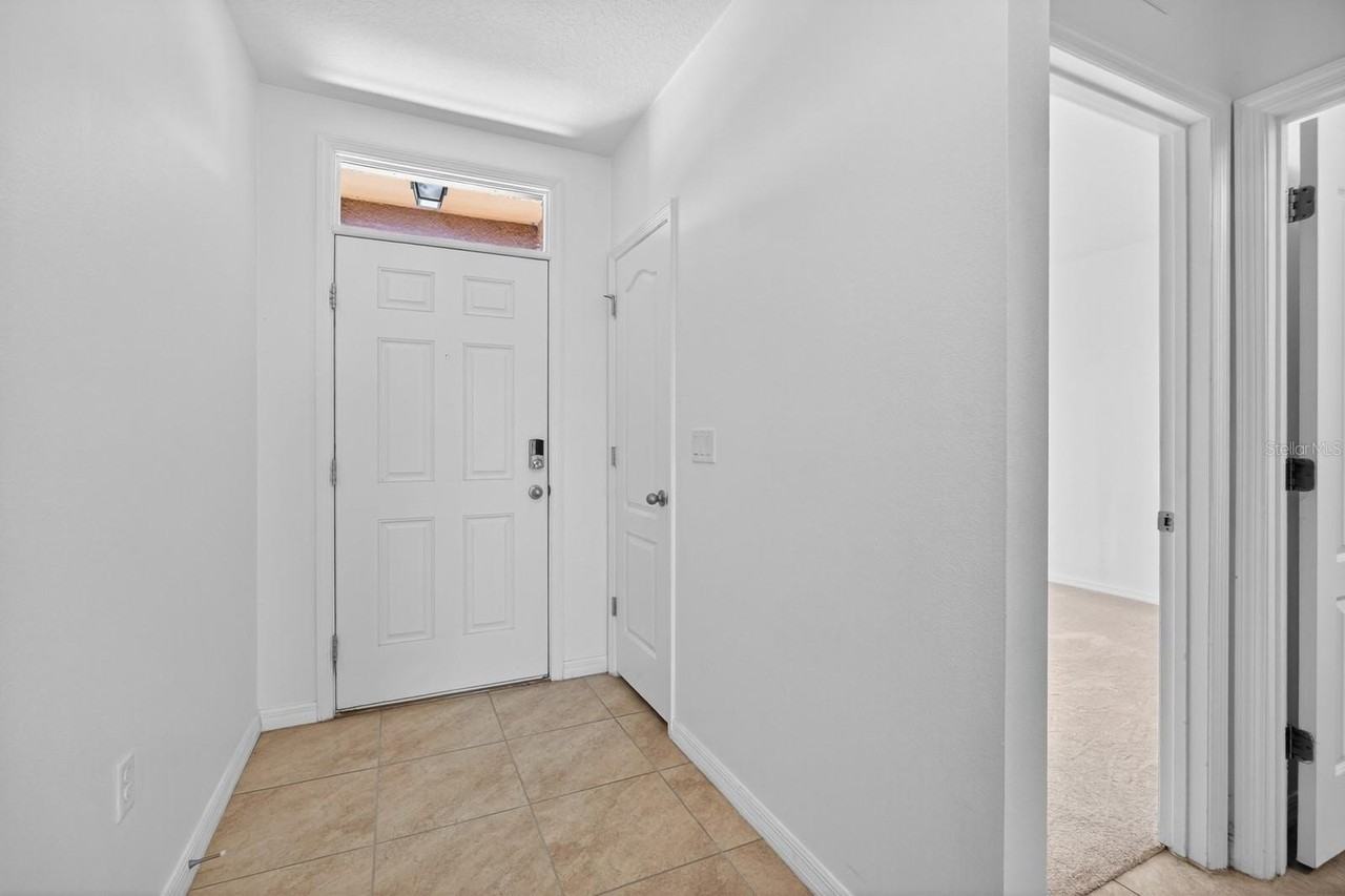 445 Panda Pl - Photo 2 of 25