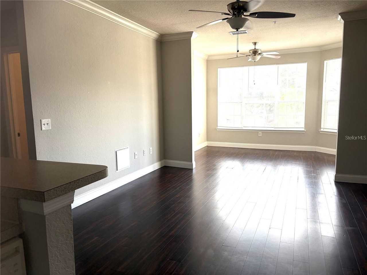 3325 S Kirkman Rd #423 - Photo 7 of 16