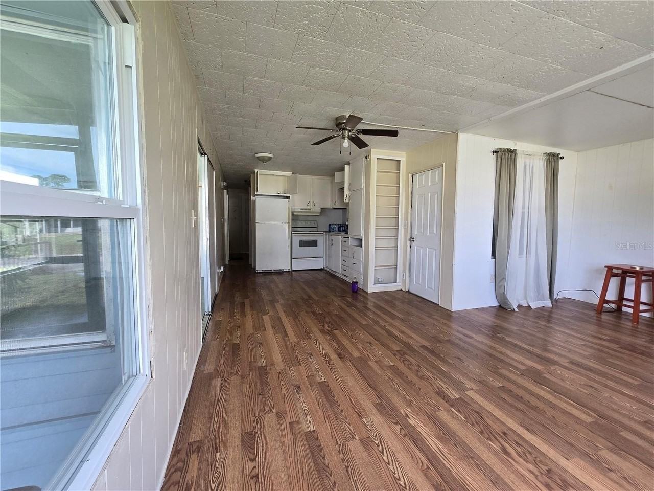 5414 Taylor Ave - Photo 7 of 23