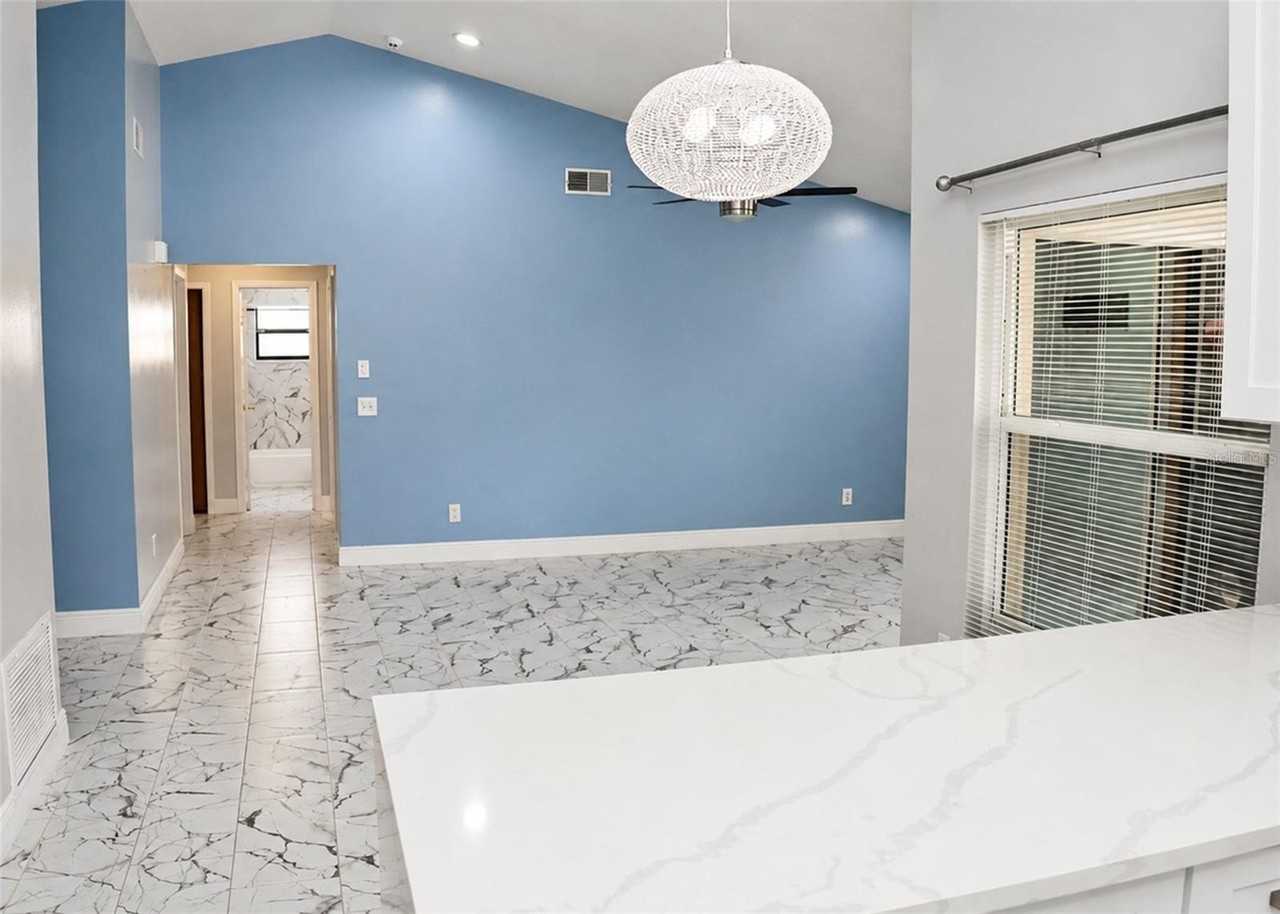 2609 Mill Run Blvd - Photo 6 of 16