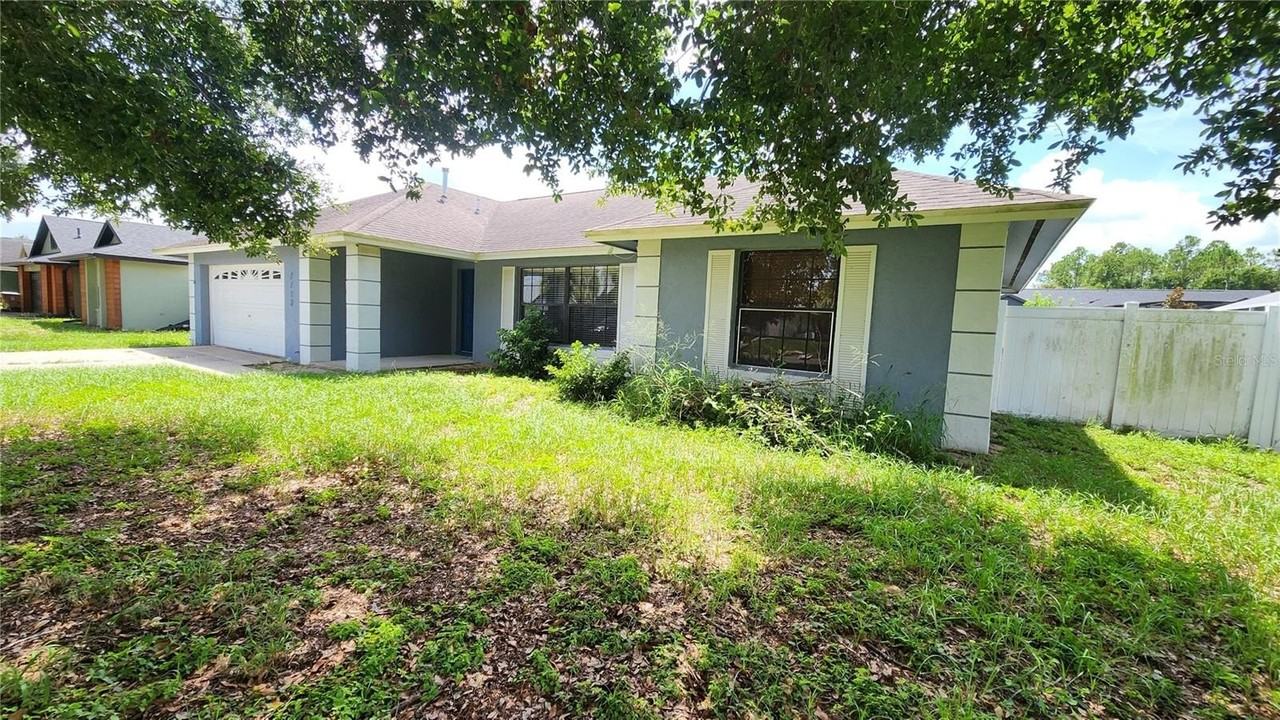 7712 Simon Ridge Ct - Photo 3 of 17